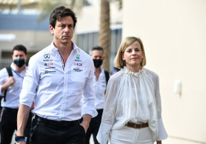 Wolff verwacht zwaar weer voor Red Bull in 2023: "Ze zullen op achterstand worden gezet"