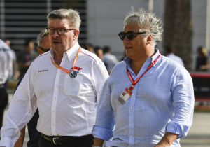 Brawn smoort droom van veel fans: 'V8 keert niet meer terug in de F1'