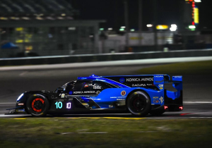 24 Horas de Daytona: Blomqvist primero en cruzar la meta