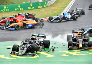 Wedstrijdleider Masi reageert op gridstraffen Bottas en Stroll: "Duidelijk hun fout"