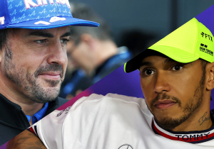 Hamilton reageert op 'Verstappen-opmerkingen' van Alonso: "Maakt me aan het lachen"