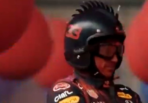Video: Red Bull deelt nieuwe beelden van bijzondere werkdag Verstappen en Perez