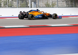 Sainz apologies to McLaren for causing "unnecessary stress"