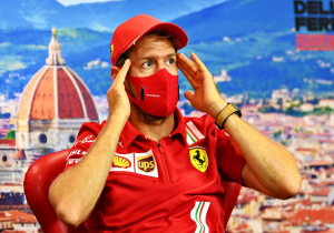 Vettel ziet graag een regenrace: "Hopelijk komt het niet te laat"