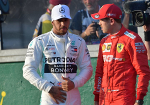 Hamilton refutes Ecclestone over Vettel 'mental block'
