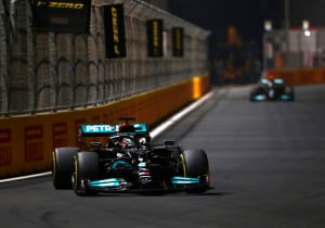 Mercedes verlaat Djedda met bemoedigend gevoel: 'Alles nog mogelijk in Abu Dhabi'