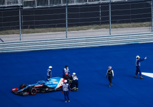 Alonso left with "a lot of work" after Alpine water system failure