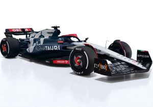 Internet reageert verbaasd op lancering AlphaTauri AT04: 'Was dat het al?!'