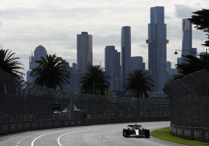 Verstappen loopt pole mis in Melbourne: 'Voel me al het hele weekend niet goed in de auto'