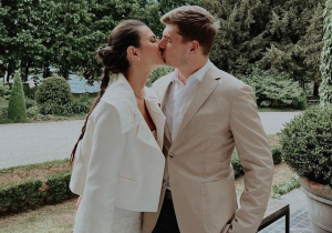 Kelly Piquet deelt hartverwarmende vakantiefoto met Verstappen en dochter Penelope