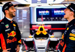 VIDEO: De meest hilarische momenten tussen Verstappen en Ricciardo in 2017