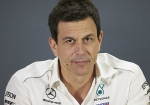 Wolff spreekt van zwaar seizoen: "Op het einde stond Red Bull er opeens"