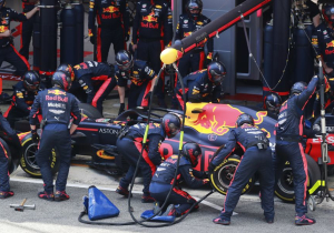 Red Bull levert snelste pitstop af en verslaat Mercedes wel in Portimão