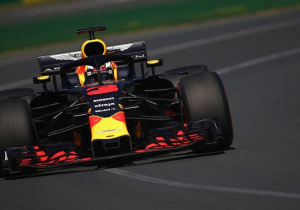 Niki Lauda over gridstraf Ricciardo: 'Dit gaat helemaal de verkeerde kant op'