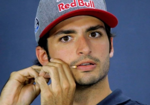 'Red Bull haalt Carlos Sainz terug als Verstappen vertrekt'