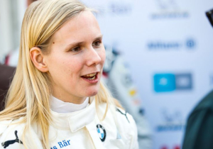 Beitske Visser gaat voor de top: "Er zijn gewoon minder vrouwen die het proberen in de autosport"