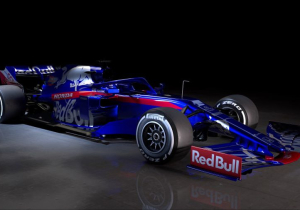 Toro Rosso's 2019 STR14 from every angle