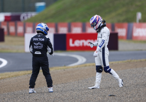 F1 star sits out practice after HUGE smash