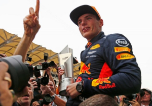 Niki Lauda: 'Verstappen heeft Red Bull om de tuin geleid'