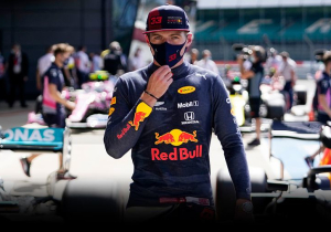 Horner over titelkansen Verstappen: 'Zijn een outsider maar maken nog steeds kans'