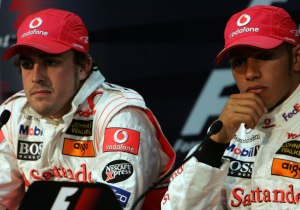 Alonso blames McLaren for ill-tempered 2007 campaign with "tsunami" Hamilton
