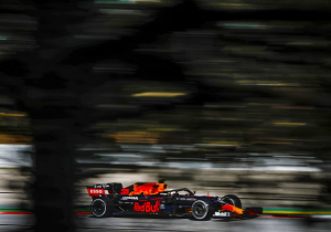 Verstappen over volgen andere auto's: "Vreselijk"