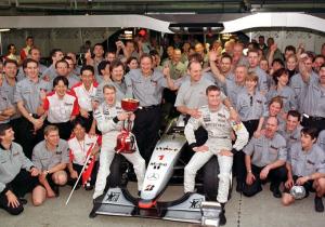 Hilarisch moment tussen Hakkinen en Coulthard: "Veel geleerd, maar vraag me niet wat"