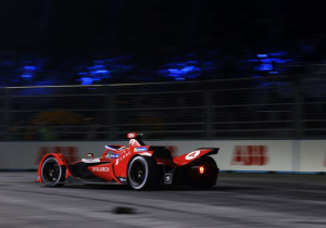 Formule E: Dennis wint op dominante wijze, Vandoorne en De Vries naar het podium