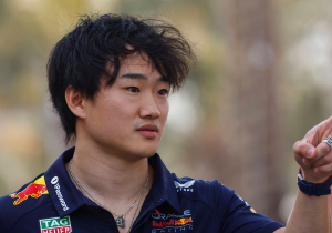 Tsunoda ontvangt tijdstraf van vijf seconden voor te hard rijden in de pitstraat