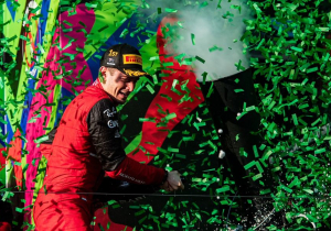 Dit schreef de internationale pers over zege Leclerc en DNF Verstappen