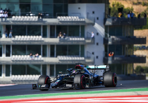 Hamilton again crushes Bottas' spirit with last-lap qualifying drama to claim 97th pole