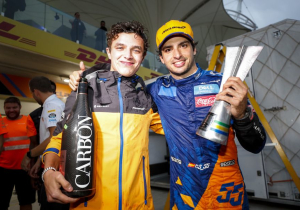 Sainz denkt na over 2021: 'Ik kan momenteel nergens anders kijken'