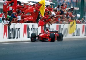 De F300 van Michael Schumacher is binnenkort te koop