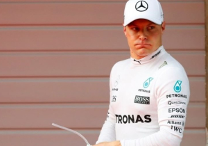 Bottas verrast: "We zijn op dit moment zeker langzamer dan Red Bull"