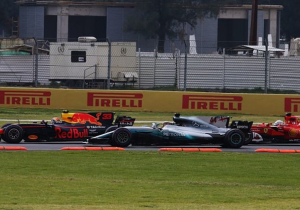 Mexican GP 'carnage' a concern for Mercedes, Hamilton