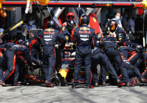 Horner over stressniveau monteurs: "Anders dan vijftien jaar geleden"