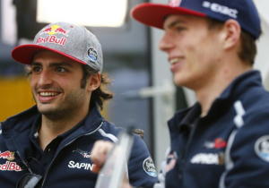 Carlos Sainz: 'Lijkt me niet dat Verstappen mij heeft tegengehouden'