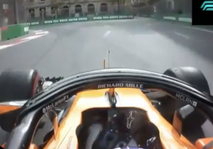 VIDEO: Alonso brengt zwaar gehavende McLaren naar de pitbox