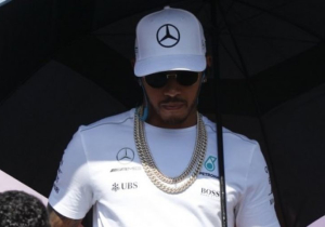 Hamilton undecided on Formula 1 future: "There are other challenges for me"