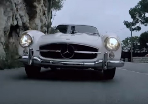 VIDEO: Nico Rosberg geeft zijn Mercedes 300 SL de sporen