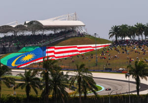 F1 drivers risk harsh penalty for just running wide at Bahrain Grand Prix