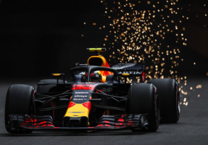 'Auto van Verstappen waarschijnlijk op tijd klaar'