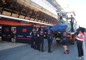 Ban on garage screens during Formula One testing