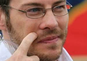 Villeneuve: Kvyat is lucky he isn't watching F1 from his couch