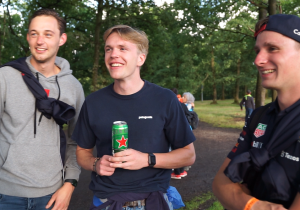 Oranjefans genieten op Spa-Francorchamps: "Zandvoort groot Oranjefeest, dit meer charme"