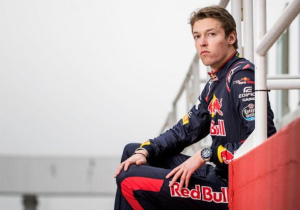 Daniel Ricciardo: 'Pauze van Formule 1 kan goed zijn voor Kvyat'