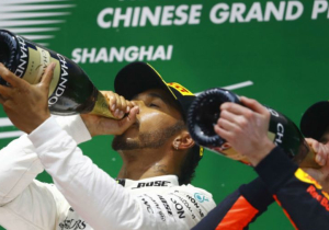 Verstappen: I'd have Hamilton's wins in a Mercedes