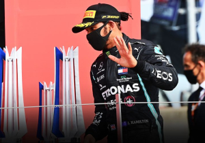 'Party mode' ban "obviously to slow us down" - Hamilton