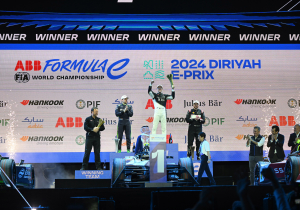 E-Prix Saoedi-Arabië: Frijns grijpt net naast zege achter winnende Cassidy