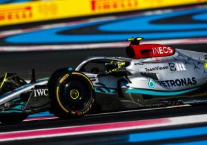 Mercedes retain realism over improvements